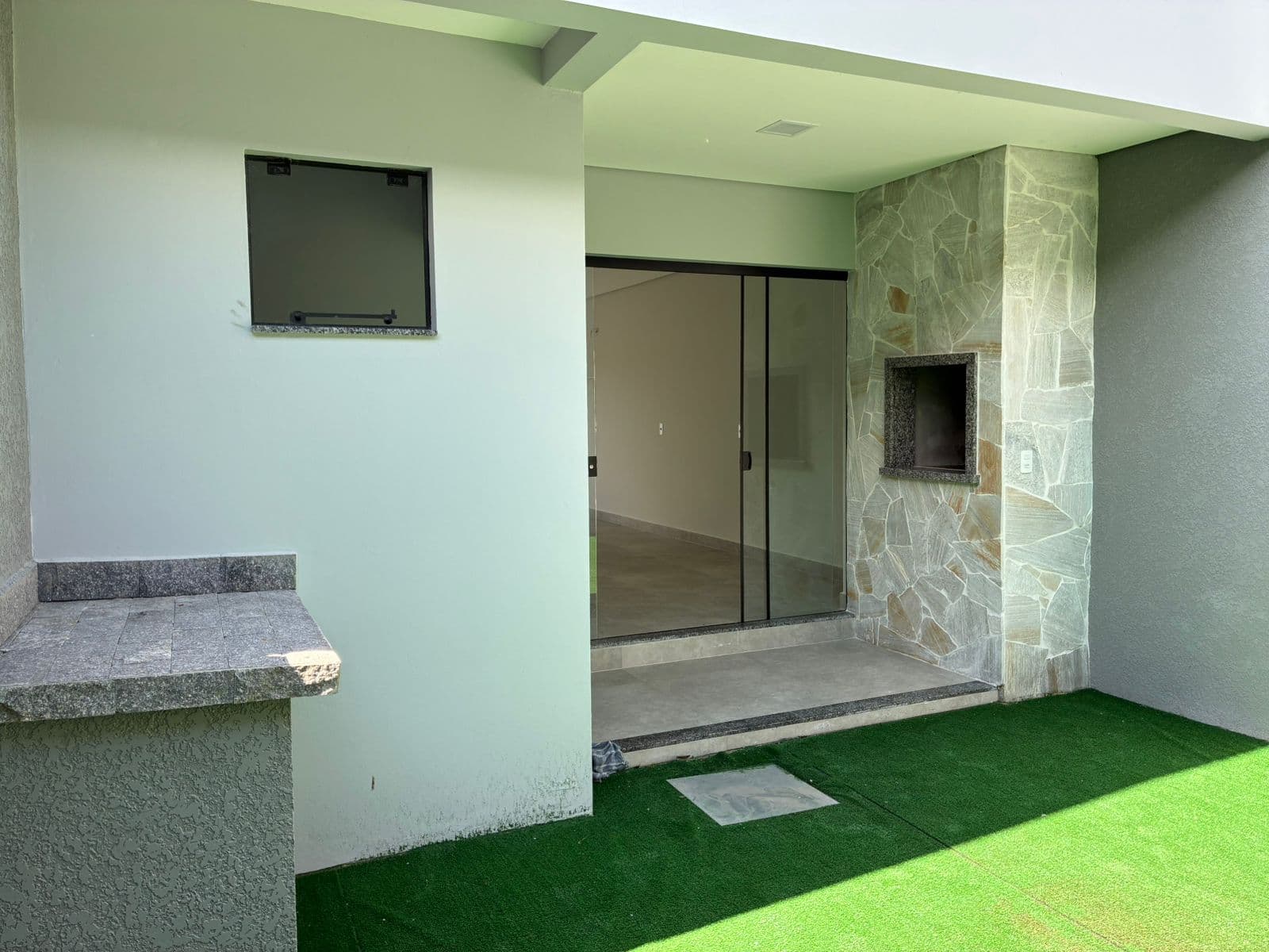 SOBRADO NOVO - BAIRRO AMIZADE - foto 4