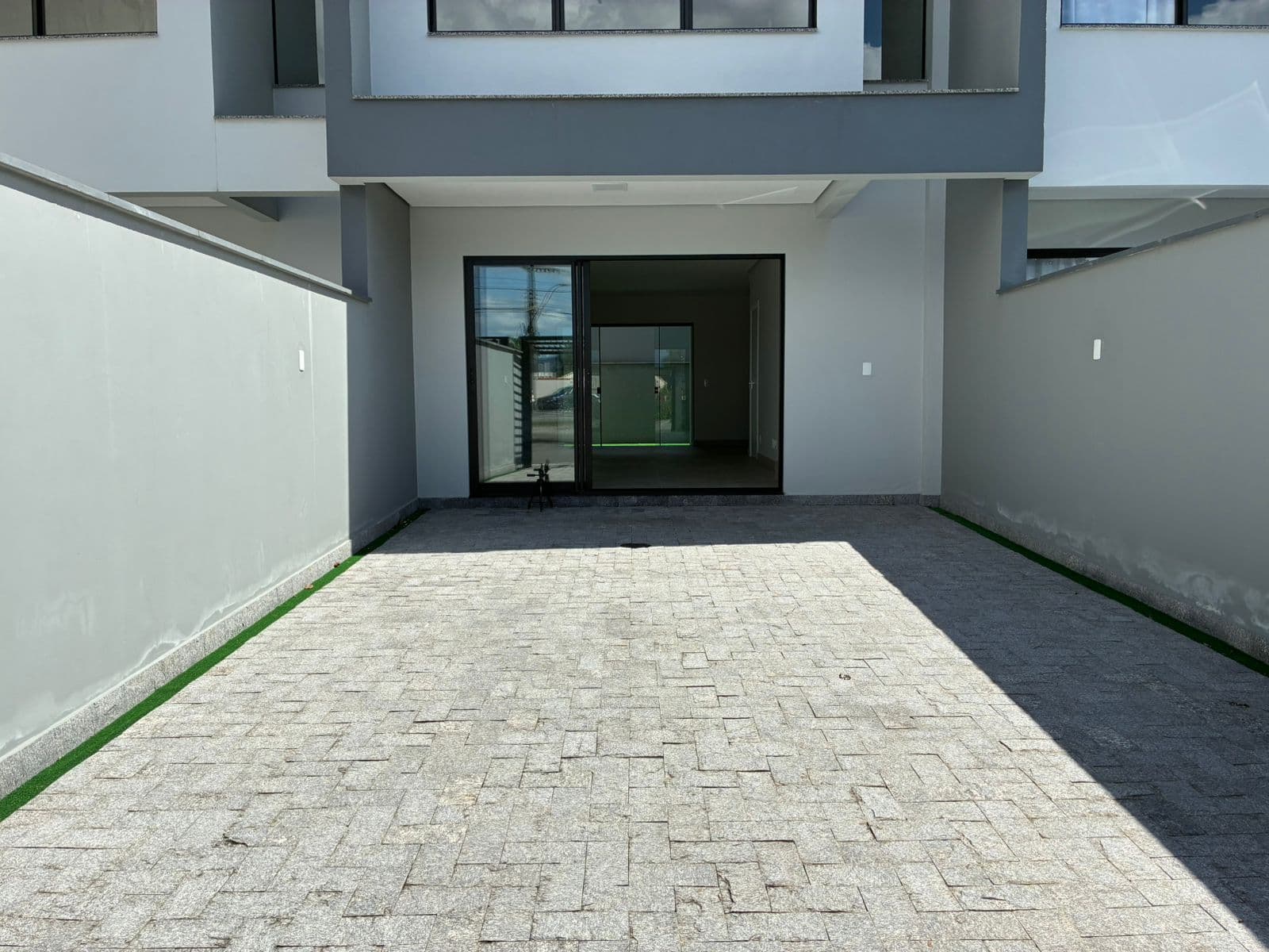 SOBRADO NOVO - BAIRRO AMIZADE - foto 10