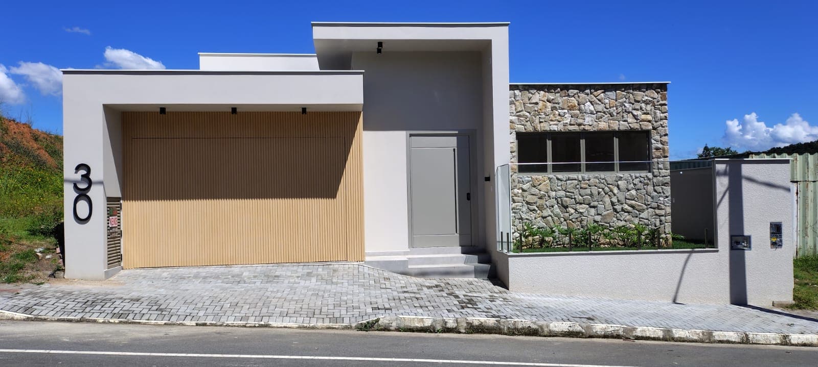 🏡 CASA NOVA ALTO PADRAO - BAIRRO RAU - foto 1